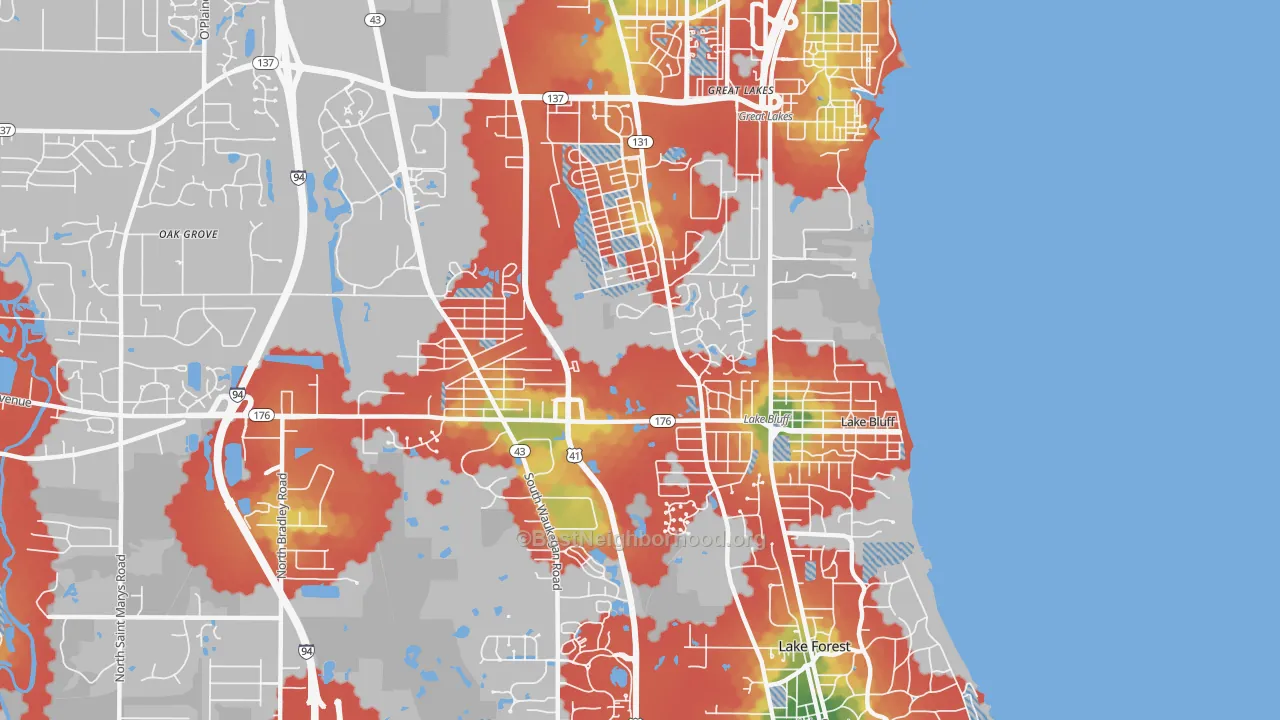 Walk Grade map of Lake Bluff, IL, walkable areas in green and car-dependent areas in red