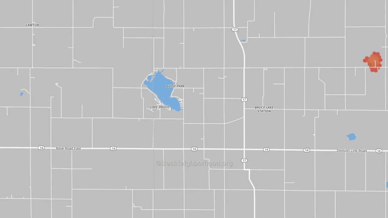 Walk Grade map of Lake Bruce, IN, walkable areas in green and car-dependent areas in red