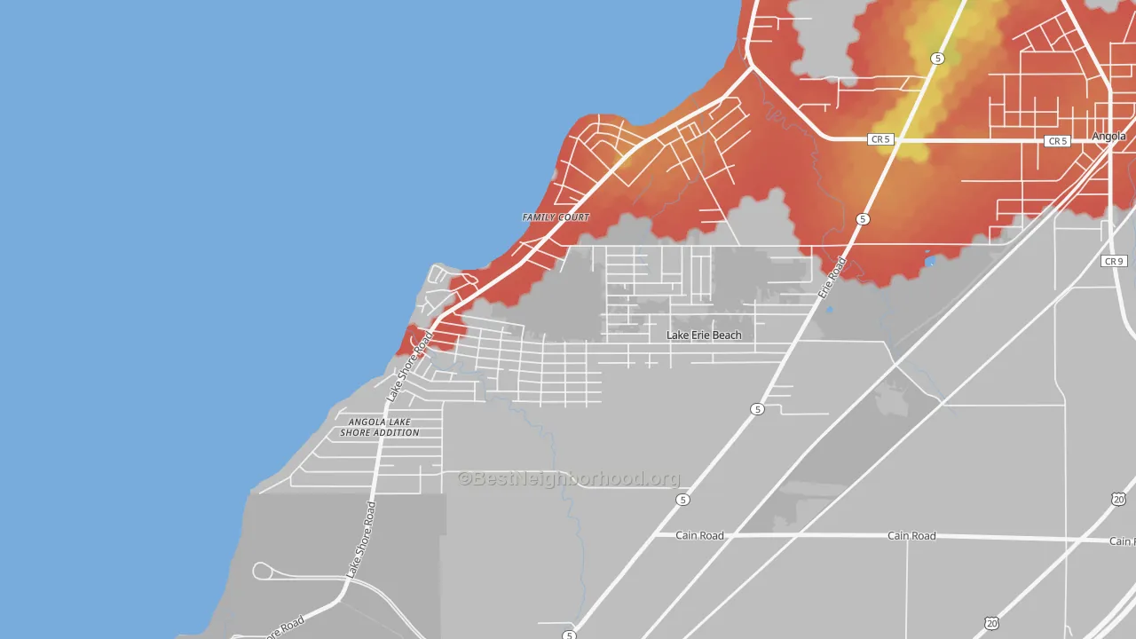Walk Grade map of Lake Erie Beach, NY, walkable areas in green and car-dependent areas in red