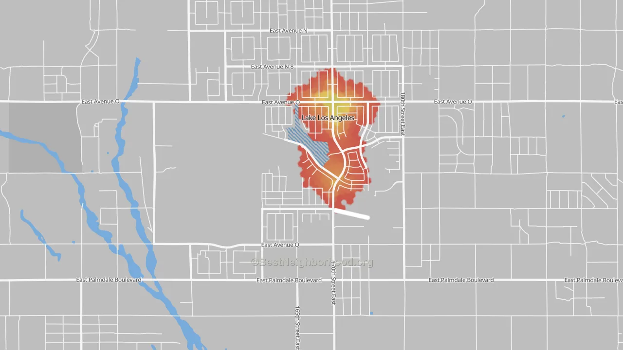 Walk Grade map of Lake Los Angeles, CA, walkable areas in green and car-dependent areas in red