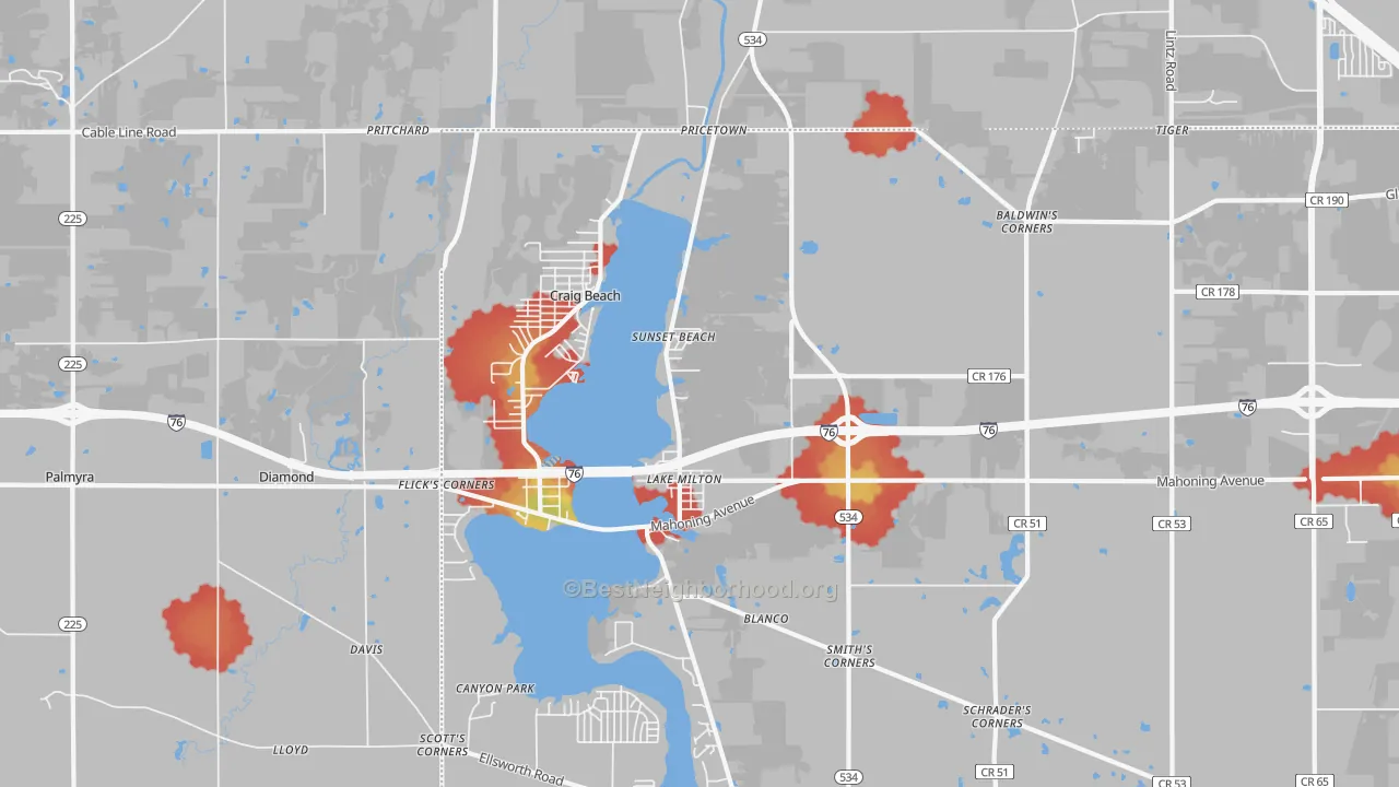 Walk Grade map of Lake Milton, OH, walkable areas in green and car-dependent areas in red