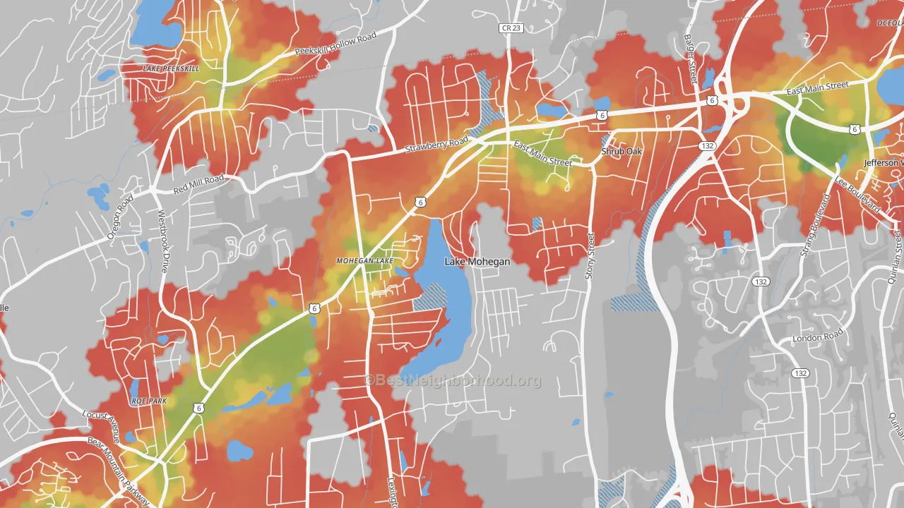Walk Grade map of Lake Mohegan, NY, walkable areas in green and car-dependent areas in red