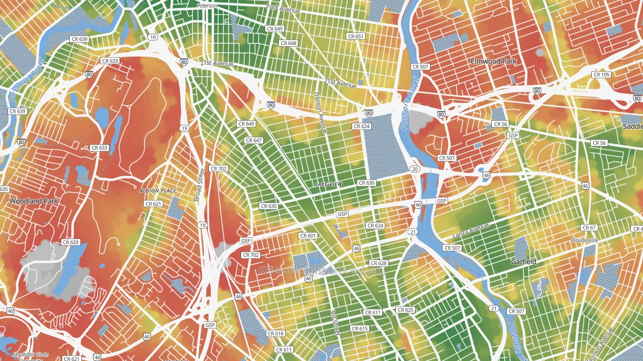 Walk Grade map of Lake View, Paterson, NJ, walkable areas in green and car-dependent areas in red