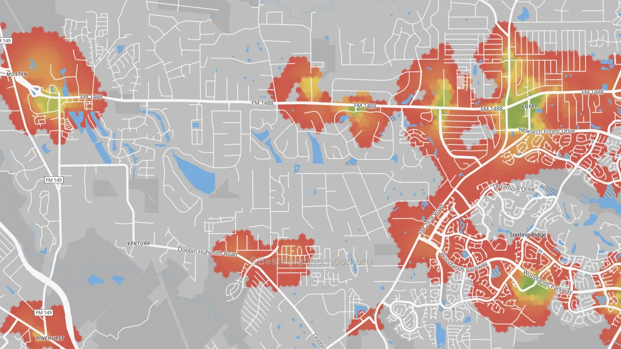 Walk Grade map of Lake Windcrest, Magnolia, TX, walkable areas in green and car-dependent areas in red