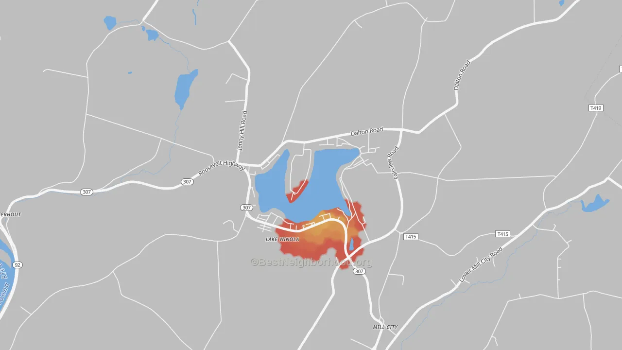 Walk Grade map of Lake Winola, PA, walkable areas in green and car-dependent areas in red