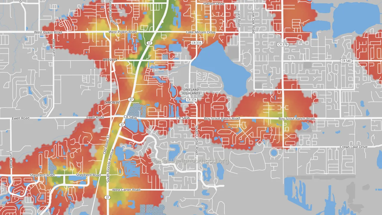 Walk Grade map of Lakeland Highlands, FL, walkable areas in green and car-dependent areas in red