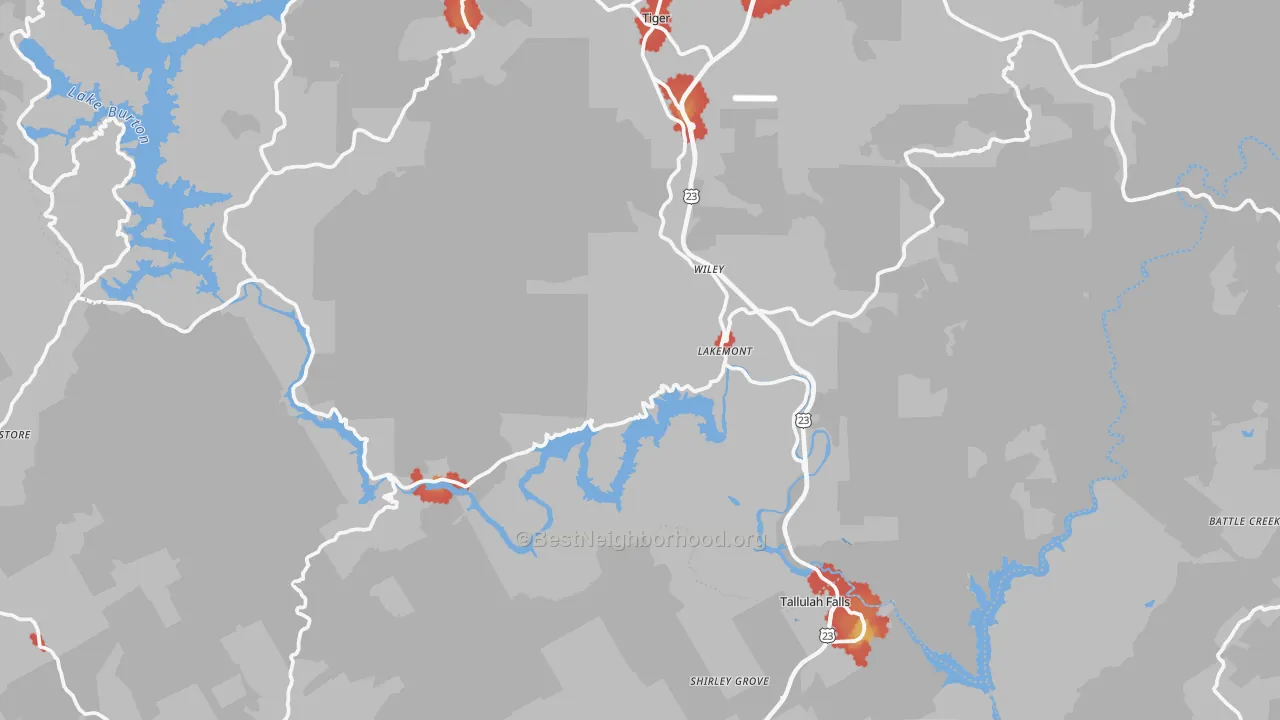 Walk Grade map of Lakemont, GA, walkable areas in green and car-dependent areas in red