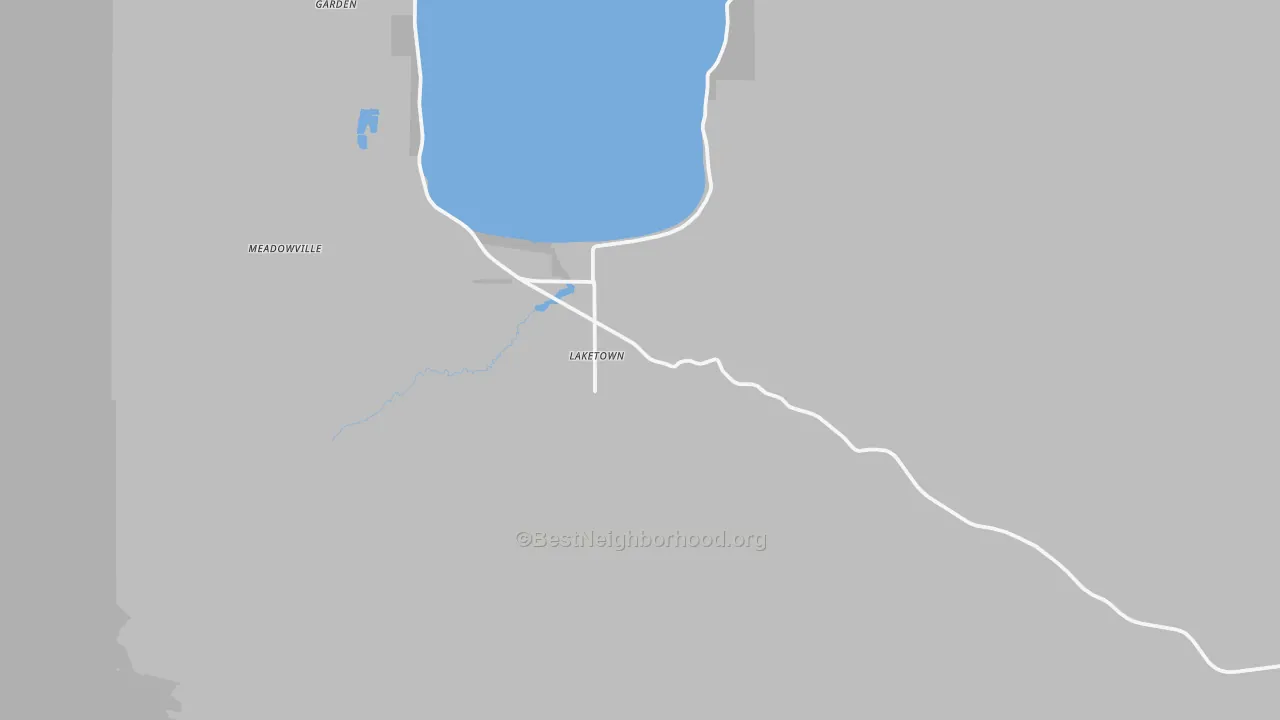 Walk Grade map of Laketown, UT, walkable areas in green and car-dependent areas in red