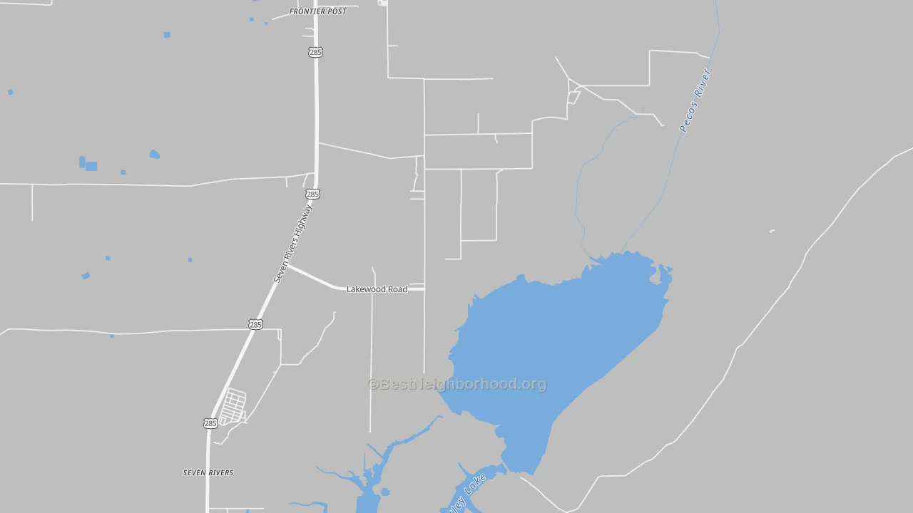 Walk Grade map of Lakewood, NM, walkable areas in green and car-dependent areas in red