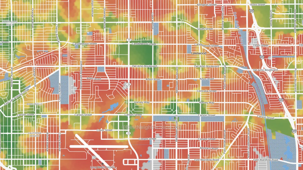 Walk Grade map of Lakewood Village, Long Beach, CA, walkable areas in green and car-dependent areas in red