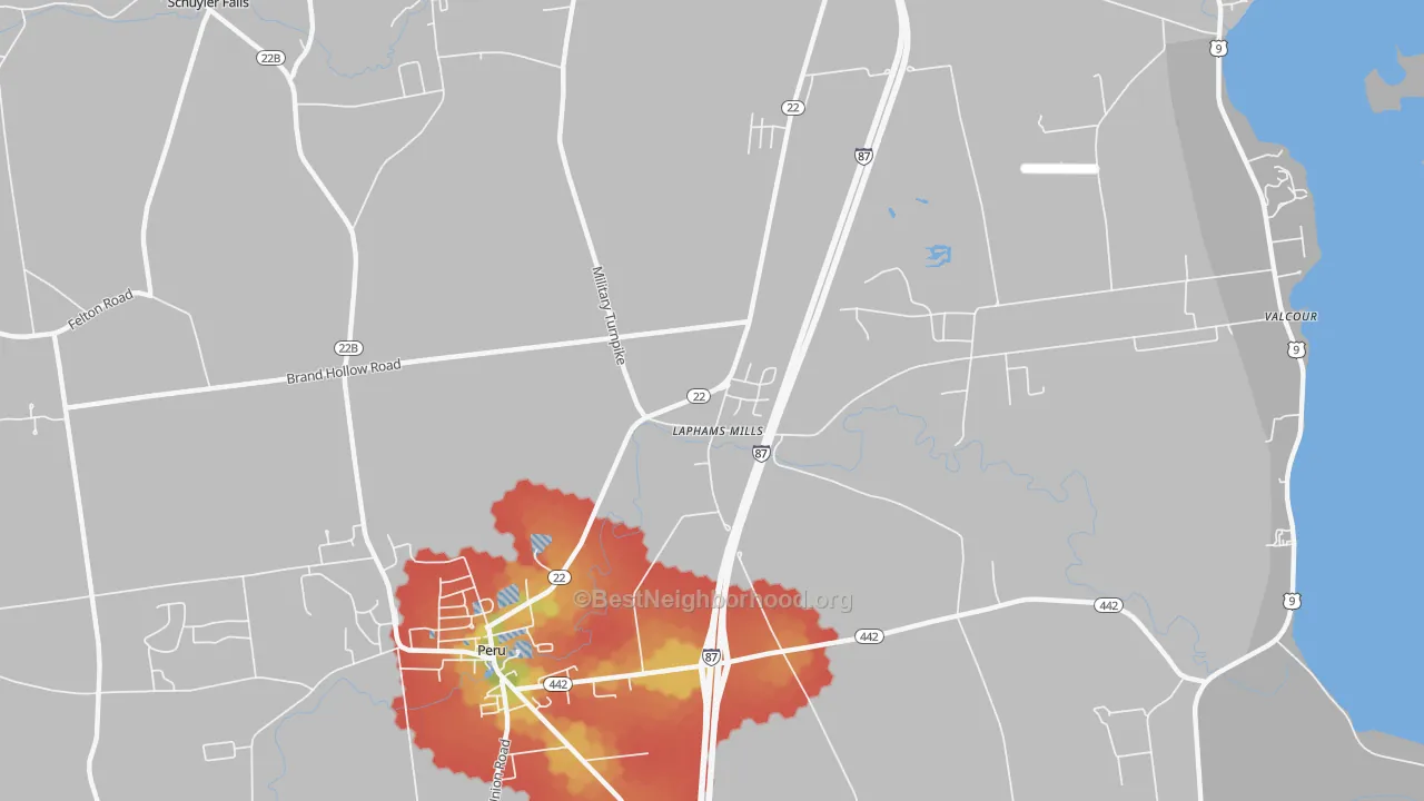 Walk Grade map of Laphams Mills, NY, walkable areas in green and car-dependent areas in red