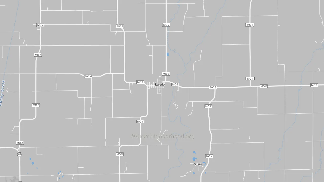 Walk Grade map of Laredo, MO, walkable areas in green and car-dependent areas in red