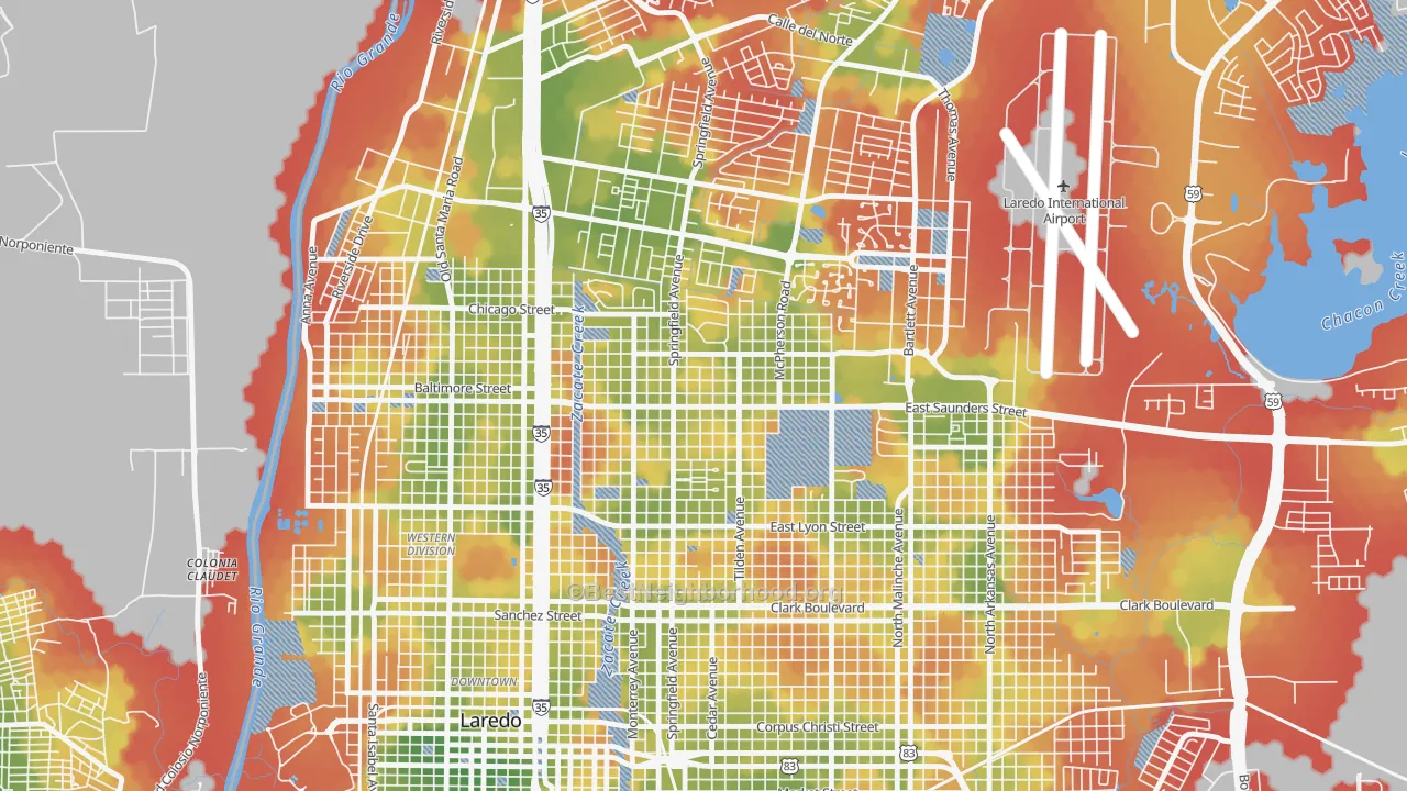Walk Grade map of Las Cruces, Laredo, TX, walkable areas in green and car-dependent areas in red