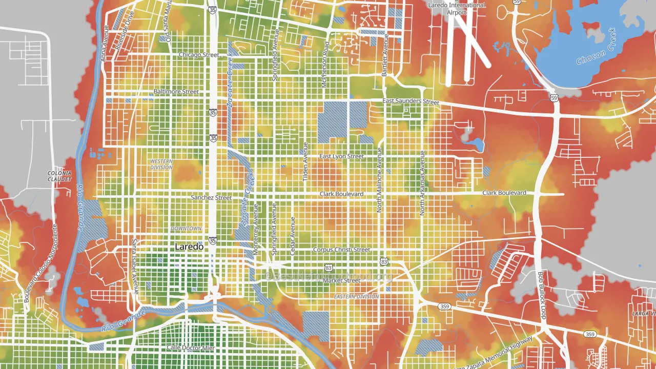 Walk Grade map of Las Lomas, Laredo, TX, walkable areas in green and car-dependent areas in red