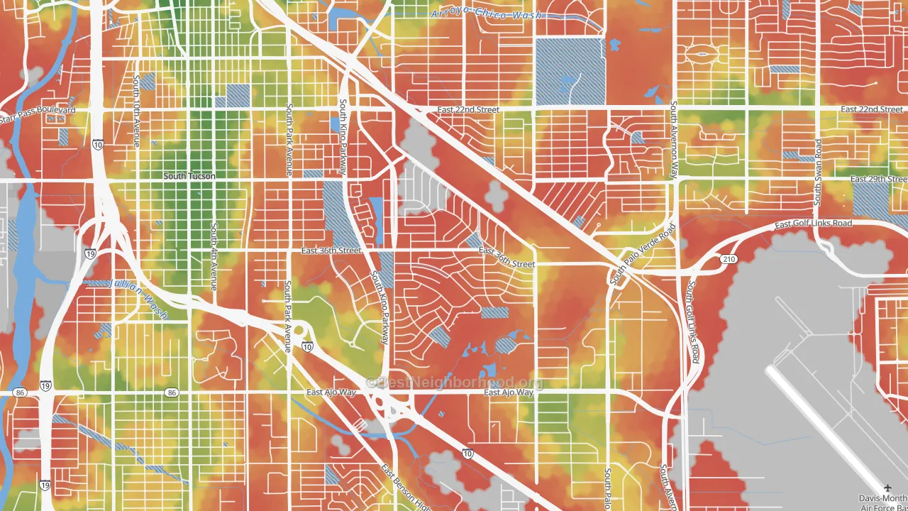 Walk Grade map of Las Vistas, Tucson, AZ, walkable areas in green and car-dependent areas in red