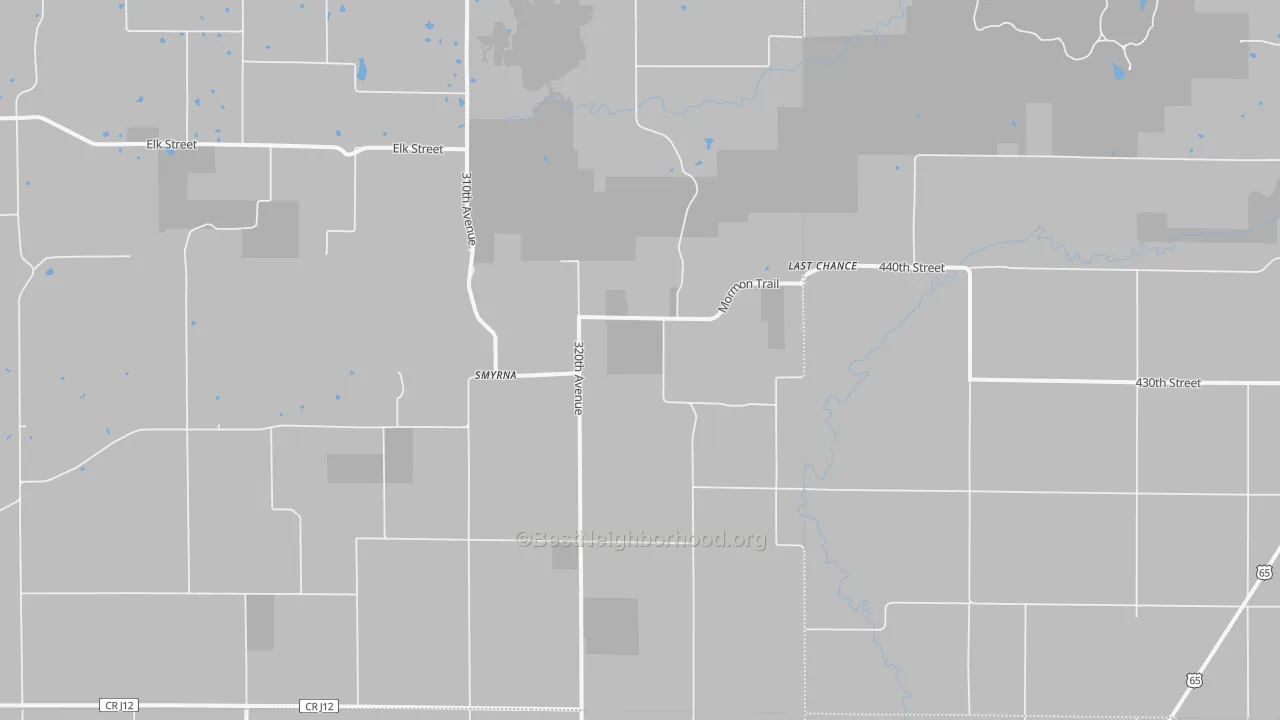 Walk Grade map of Last Chance, IA, walkable areas in green and car-dependent areas in red
