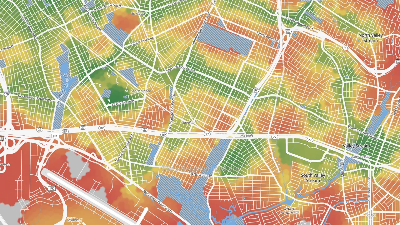 Walk Grade map of Laurelton, Queens, NY, walkable areas in green and car-dependent areas in red