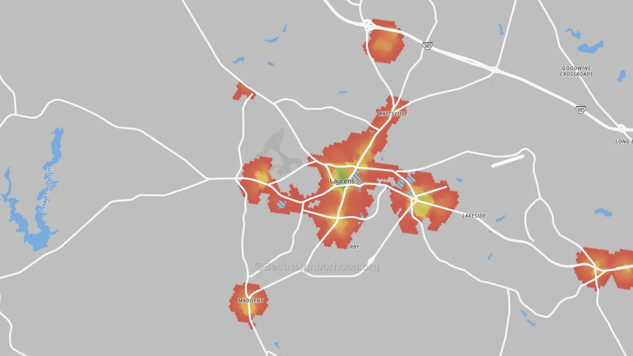 Walk Grade map of Laurens, SC, walkable areas in green and car-dependent areas in red