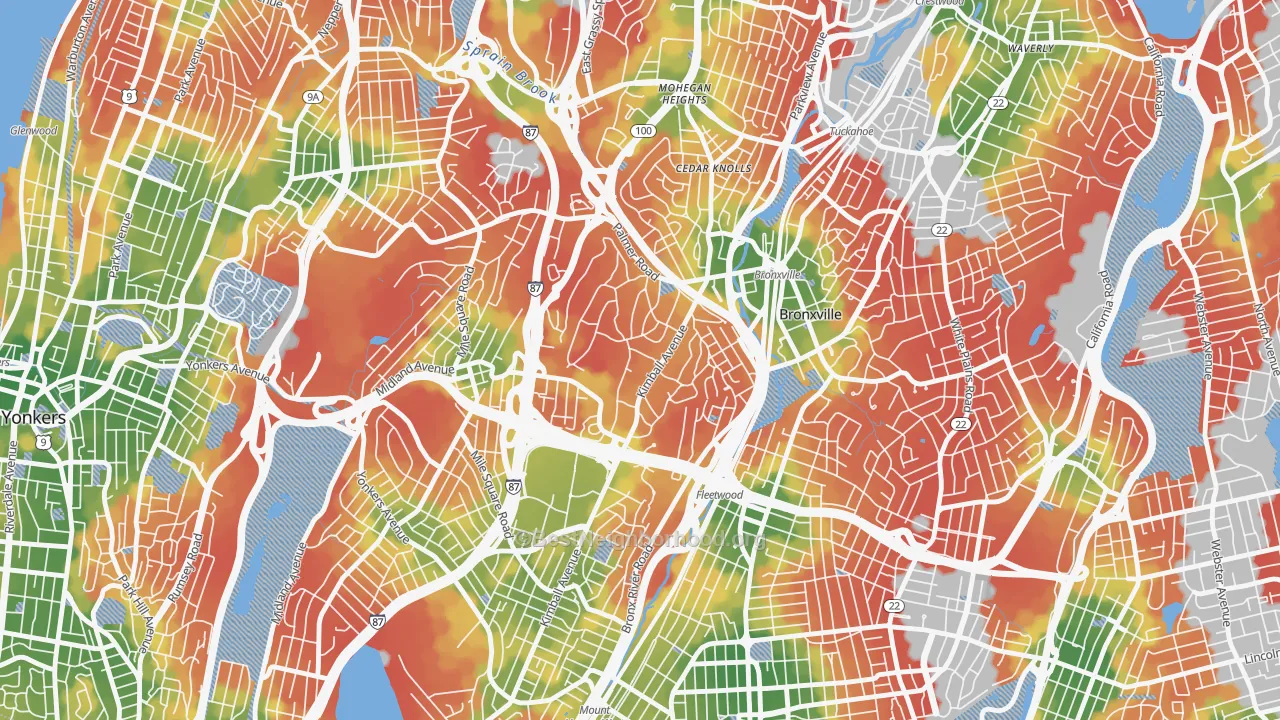 Walk Grade map of Lawrence Park, Bronxville, NY, walkable areas in green and car-dependent areas in red
