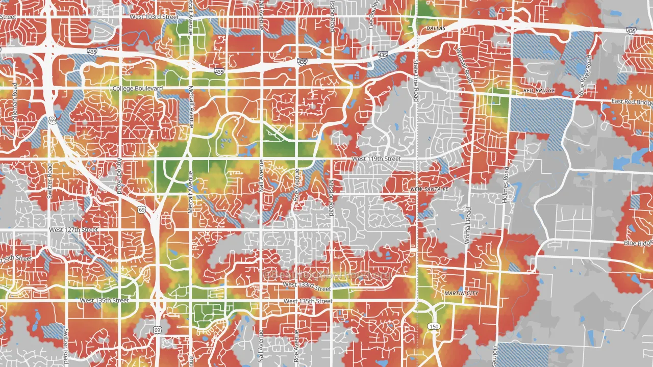 Walk Grade map of Leawood, KS, walkable areas in green and car-dependent areas in red