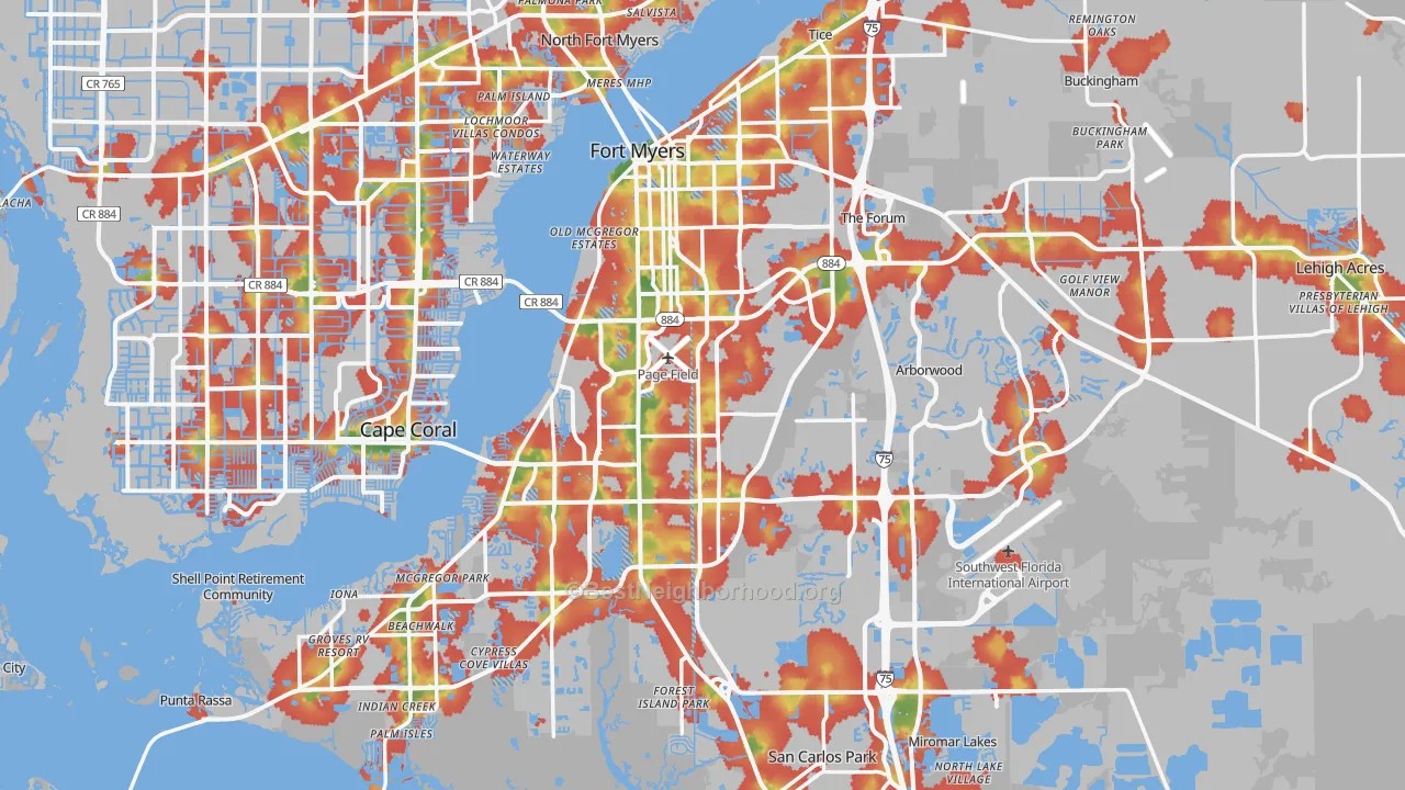 Walk Grade map of Lee County, FL, walkable areas in green and car-dependent areas in red