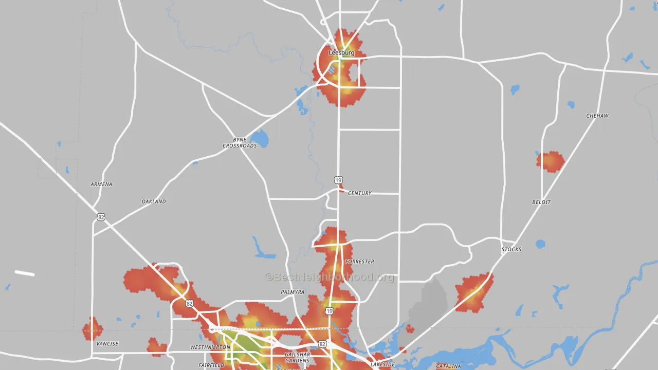Walk Grade map of Lee County, GA, walkable areas in green and car-dependent areas in red