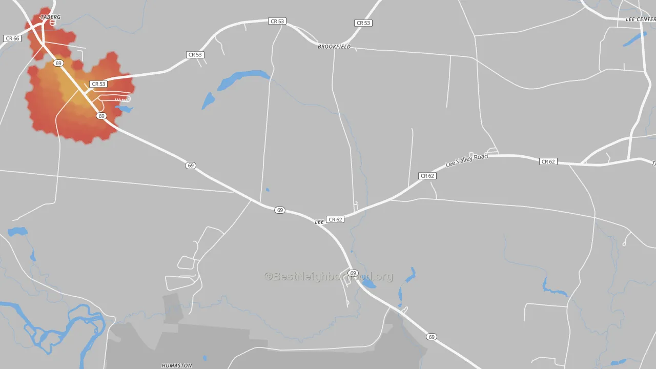 Walk Grade map of Lee, NY, walkable areas in green and car-dependent areas in red