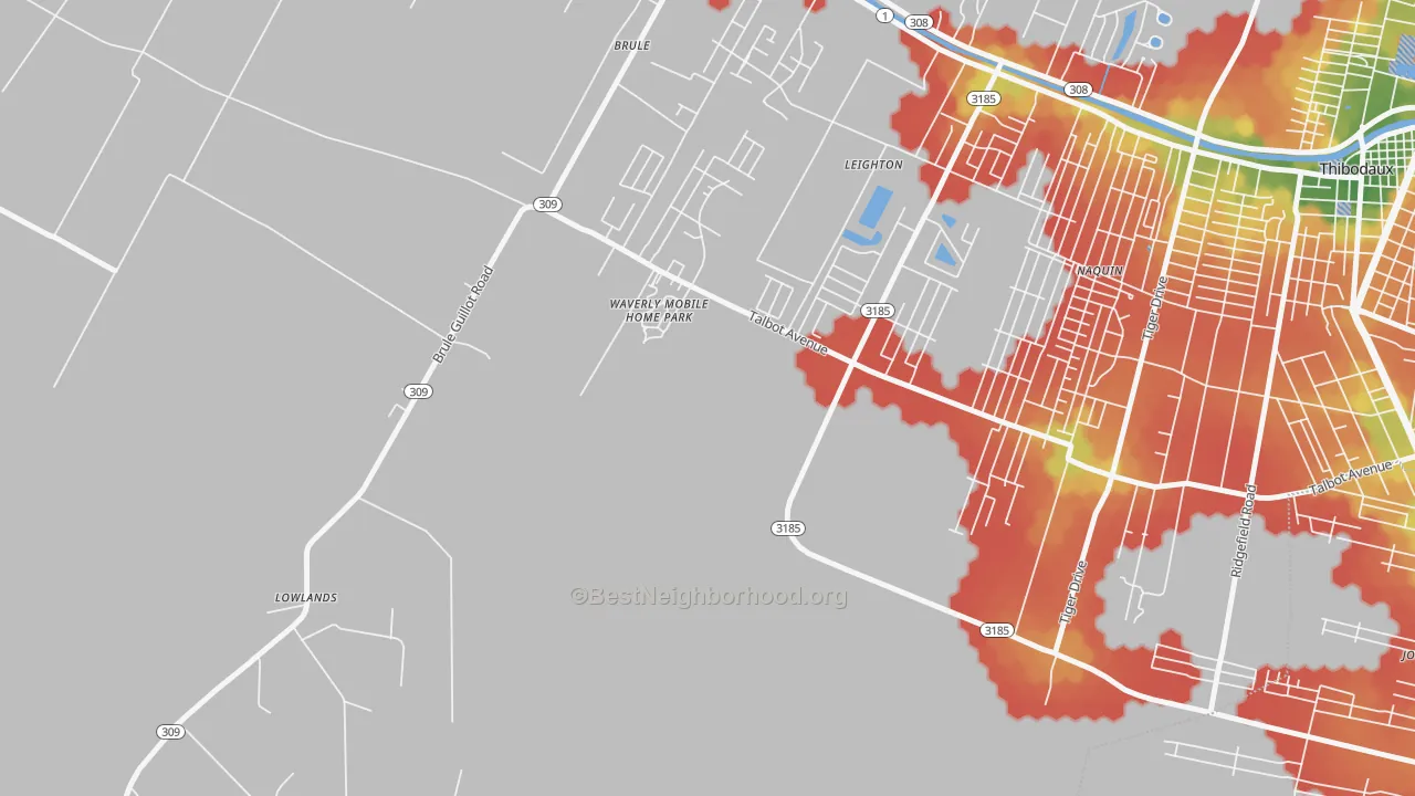 Walk Grade map of Leighton, LA, walkable areas in green and car-dependent areas in red