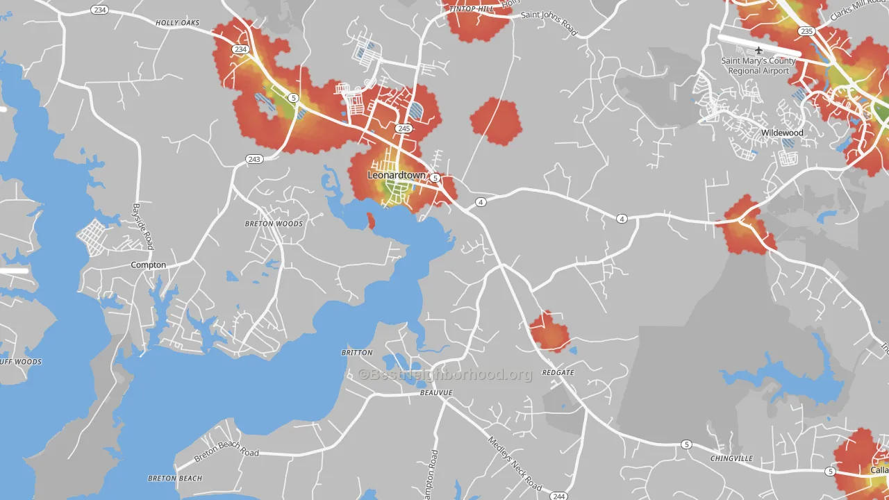 Walk Grade map of Leonardtown, MD, walkable areas in green and car-dependent areas in red