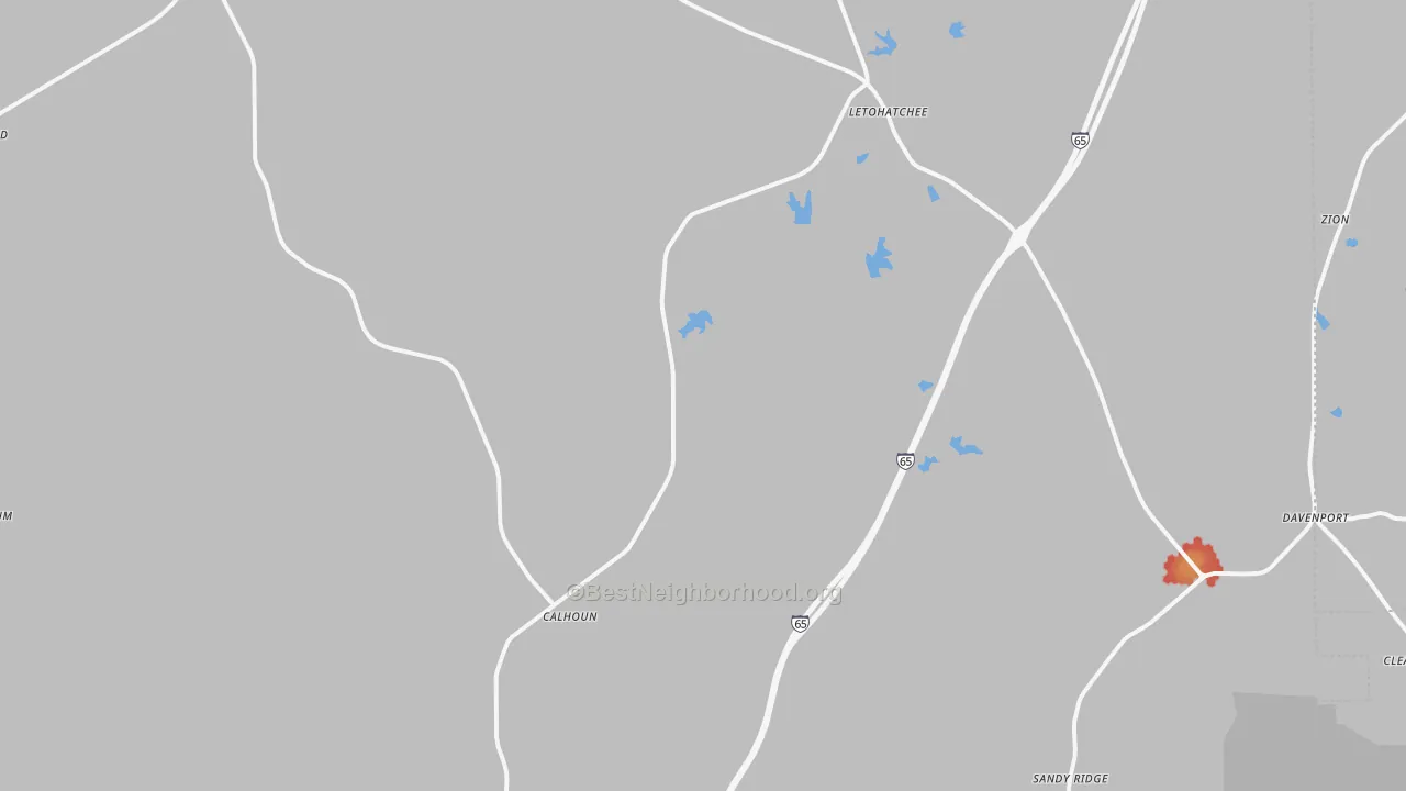 Walk Grade map of Letohatchee, AL, walkable areas in green and car-dependent areas in red