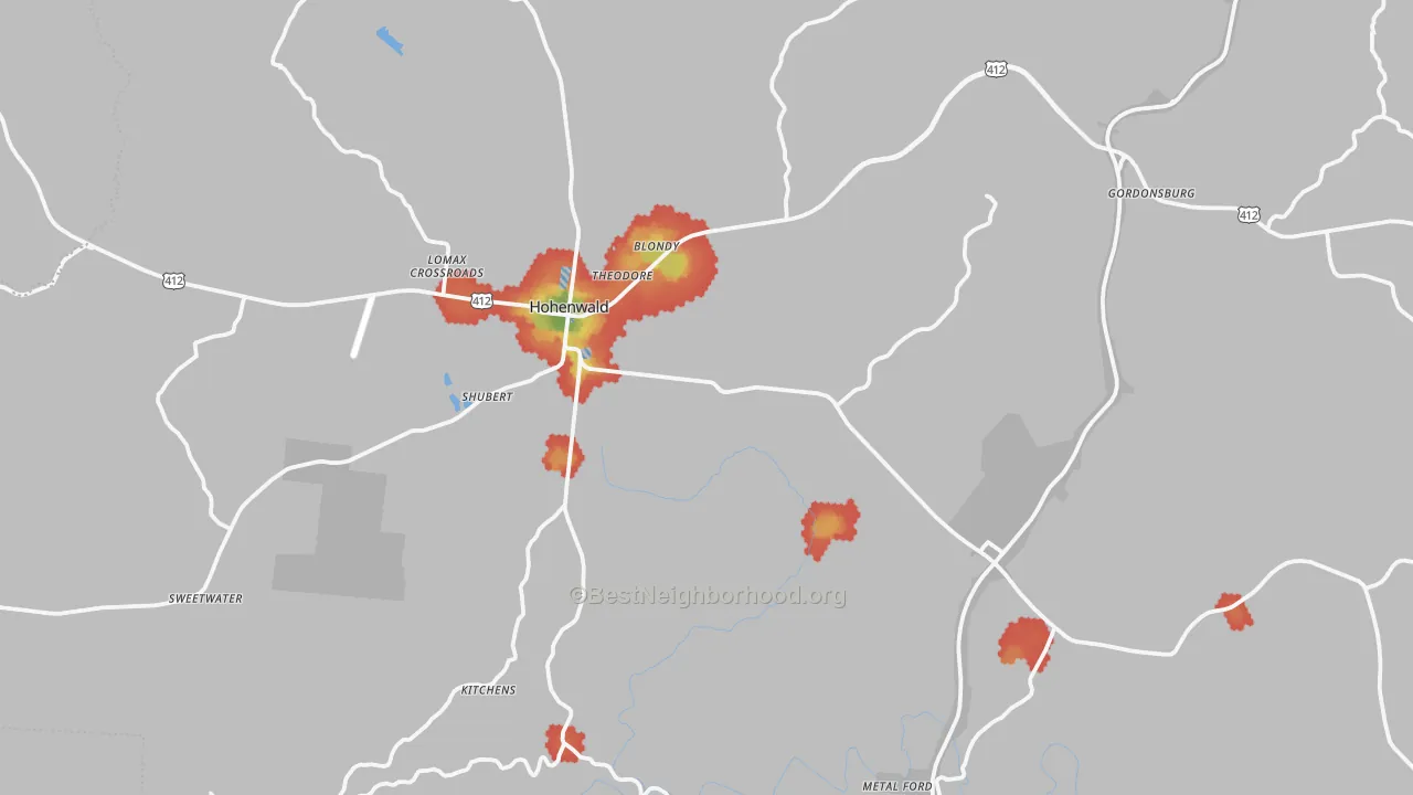 Walk Grade map of Lewis County, TN, walkable areas in green and car-dependent areas in red