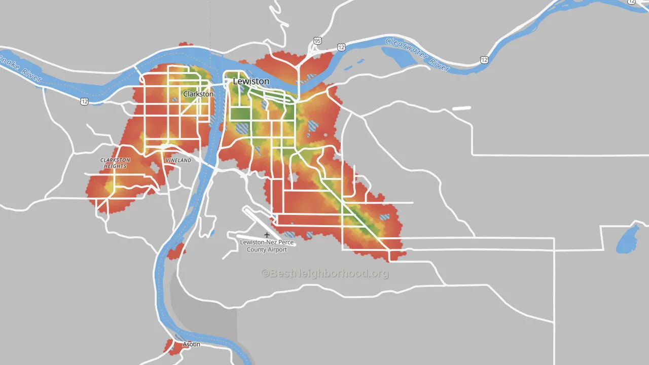 Walk Grade map of Lewiston, ID, walkable areas in green and car-dependent areas in red