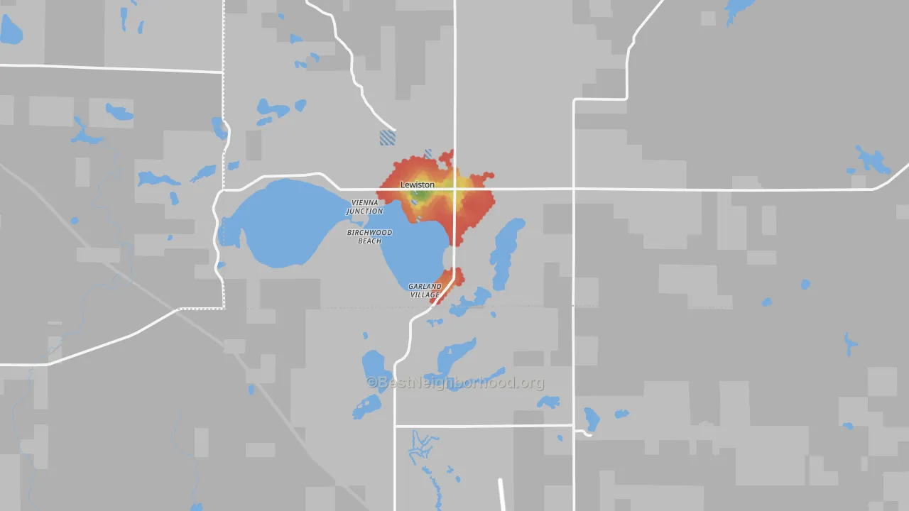 Walk Grade map of Lewiston, MI, walkable areas in green and car-dependent areas in red