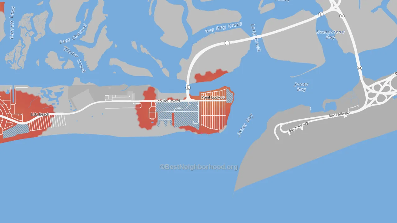 Walk Grade map of Lido Beach, NY, walkable areas in green and car-dependent areas in red