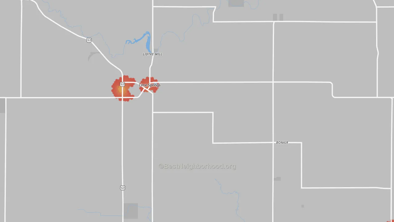 Walk Grade map of Lime Springs, IA, walkable areas in green and car-dependent areas in red