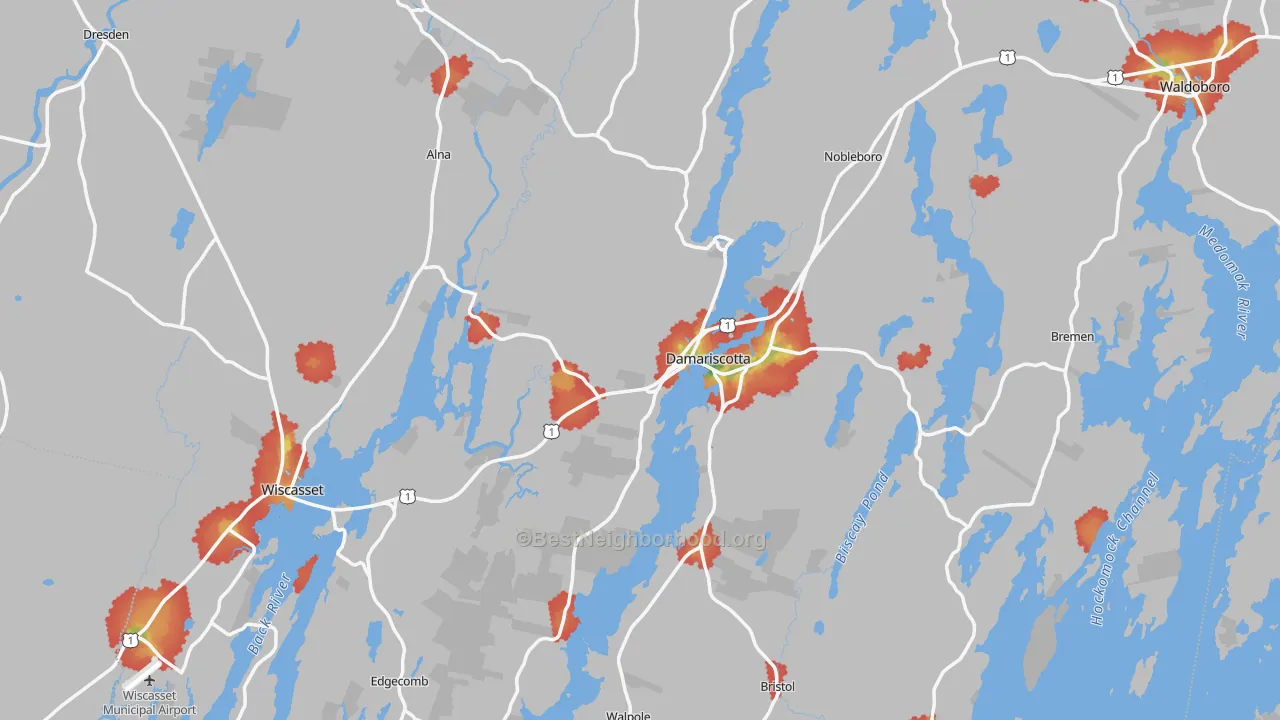 Walk Grade map of Lincoln County, ME, walkable areas in green and car-dependent areas in red