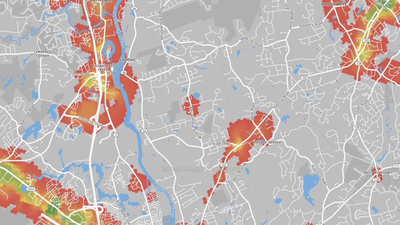 Walk Grade map of Litchfield, NH, walkable areas in green and car-dependent areas in red