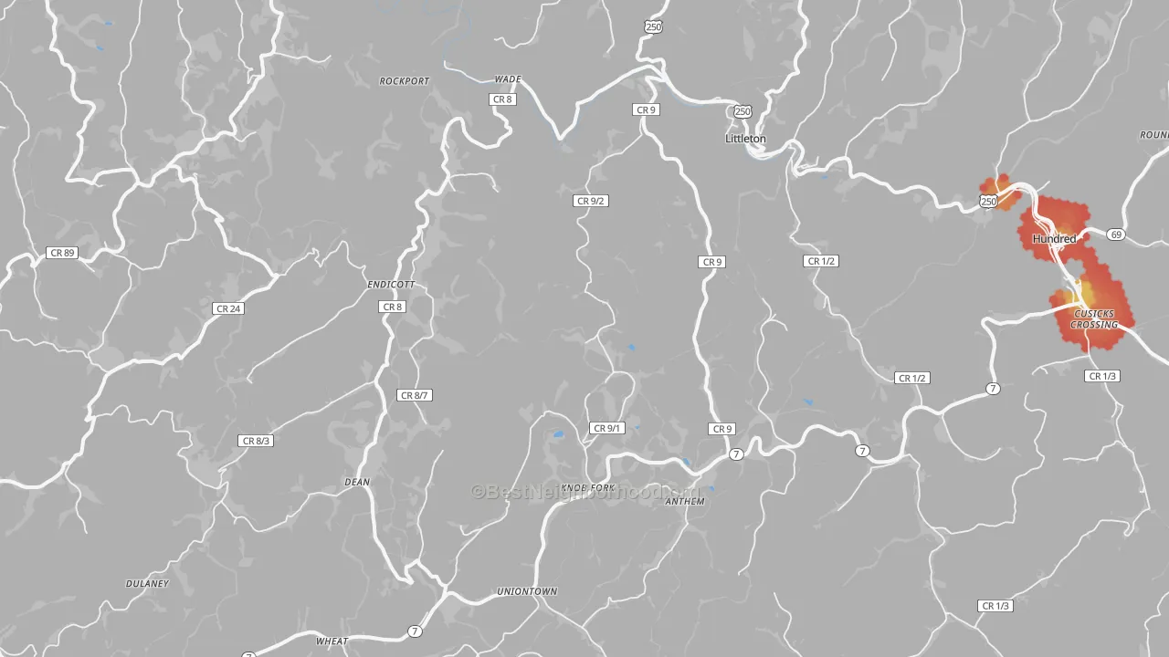 Walk Grade map of Littleton, WV, walkable areas in green and car-dependent areas in red
