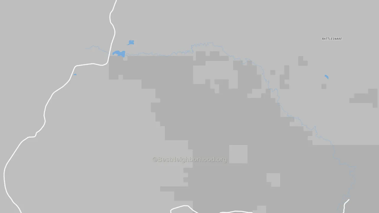 Walk Grade map of Lloyd, MT, walkable areas in green and car-dependent areas in red