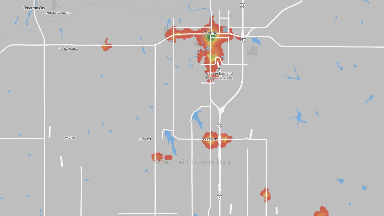 Walk Grade map of Logan County, OK, walkable areas in green and car-dependent areas in red