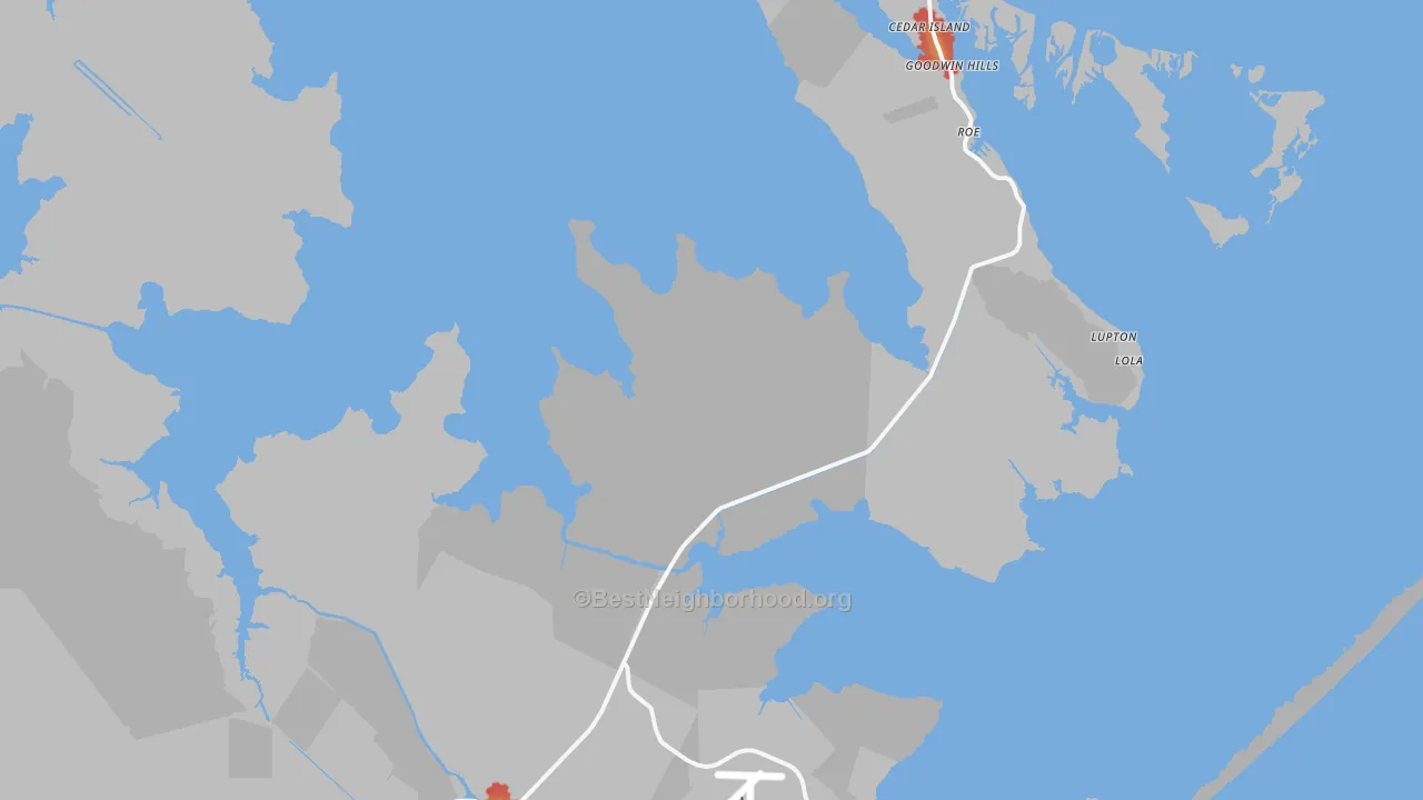 Walk Grade map of Lola, NC, walkable areas in green and car-dependent areas in red