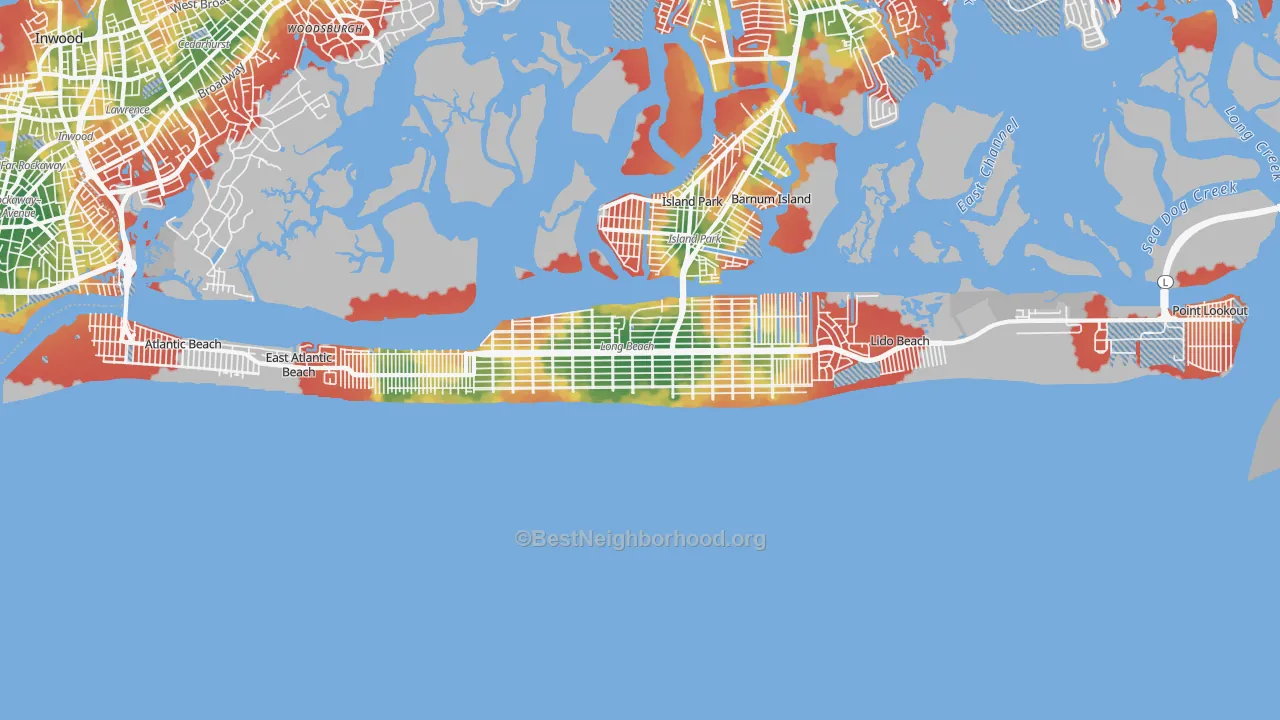 Walk Grade map of Long Beach, NY, walkable areas in green and car-dependent areas in red