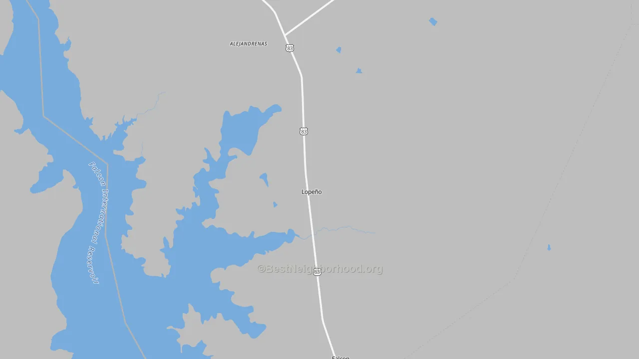 Walk Grade map of Lopeno, TX, walkable areas in green and car-dependent areas in red
