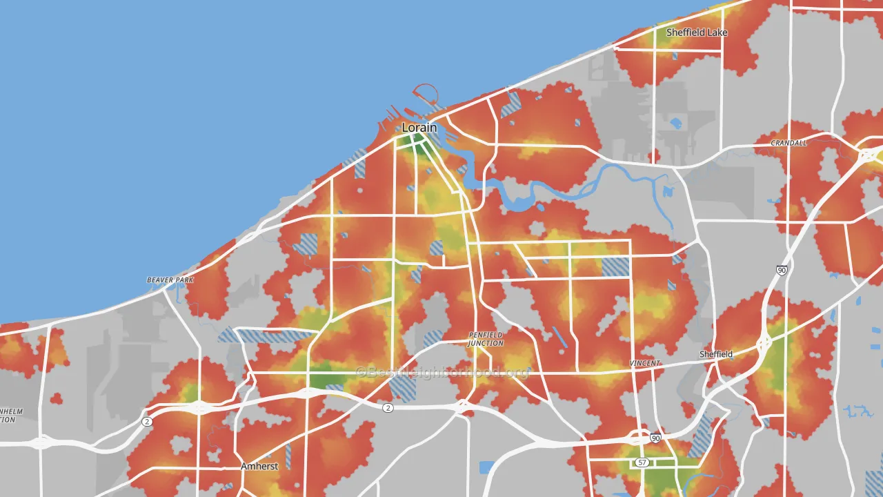 Walk Grade map of Lorain, OH, walkable areas in green and car-dependent areas in red