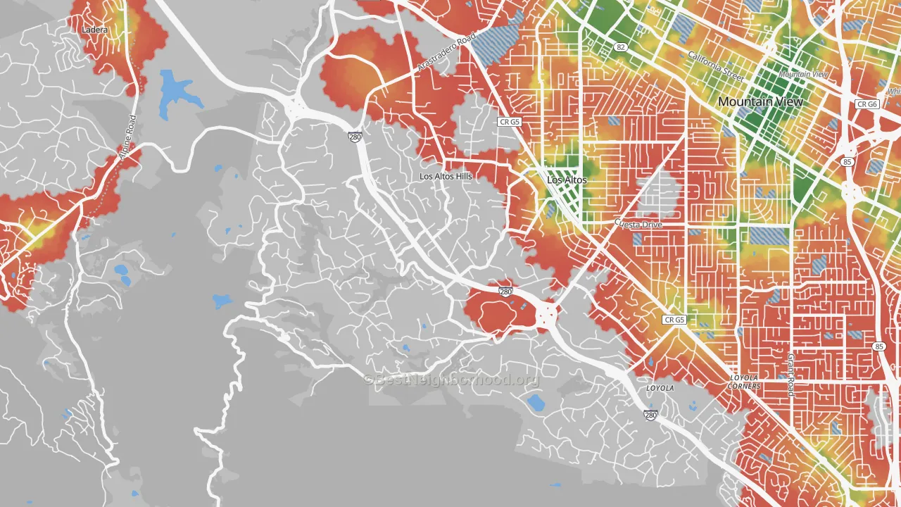 Walk Grade map of Los Altos Hills, CA, walkable areas in green and car-dependent areas in red