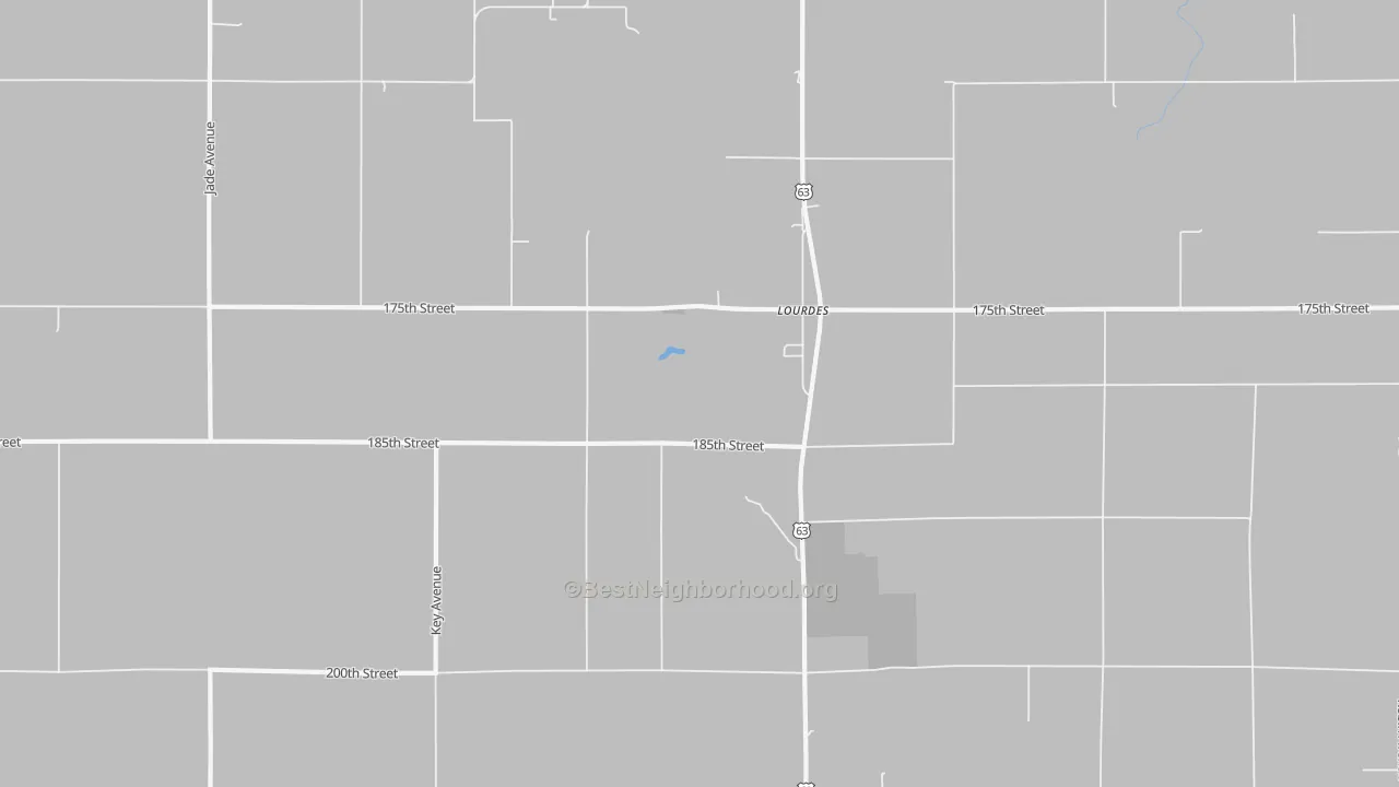 Walk Grade map of Lourdes, IA, walkable areas in green and car-dependent areas in red