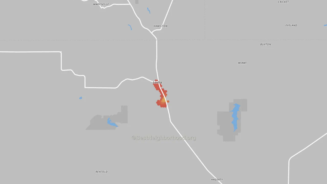 Walk Grade map of Lovilia, IA, walkable areas in green and car-dependent areas in red