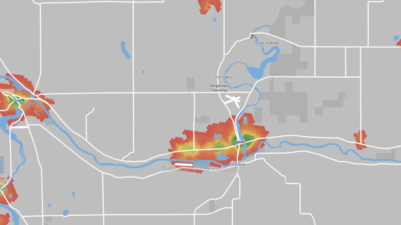 Walk Grade map of Lowell, MI, walkable areas in green and car-dependent areas in red