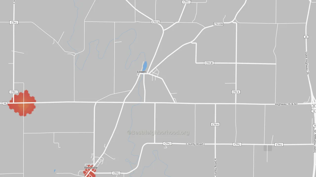 Walk Grade map of Lowell, WI, walkable areas in green and car-dependent areas in red