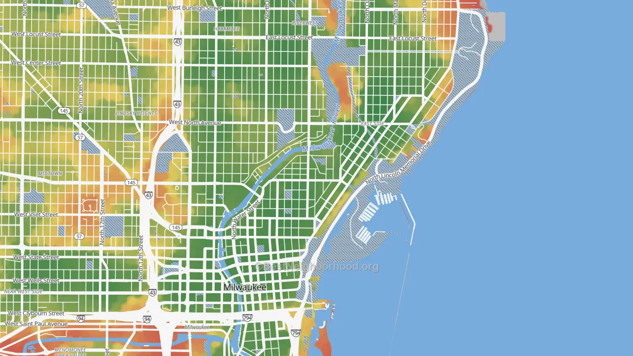 Walk Grade map of Lower East Side, Milwaukee, WI, walkable areas in green and car-dependent areas in red